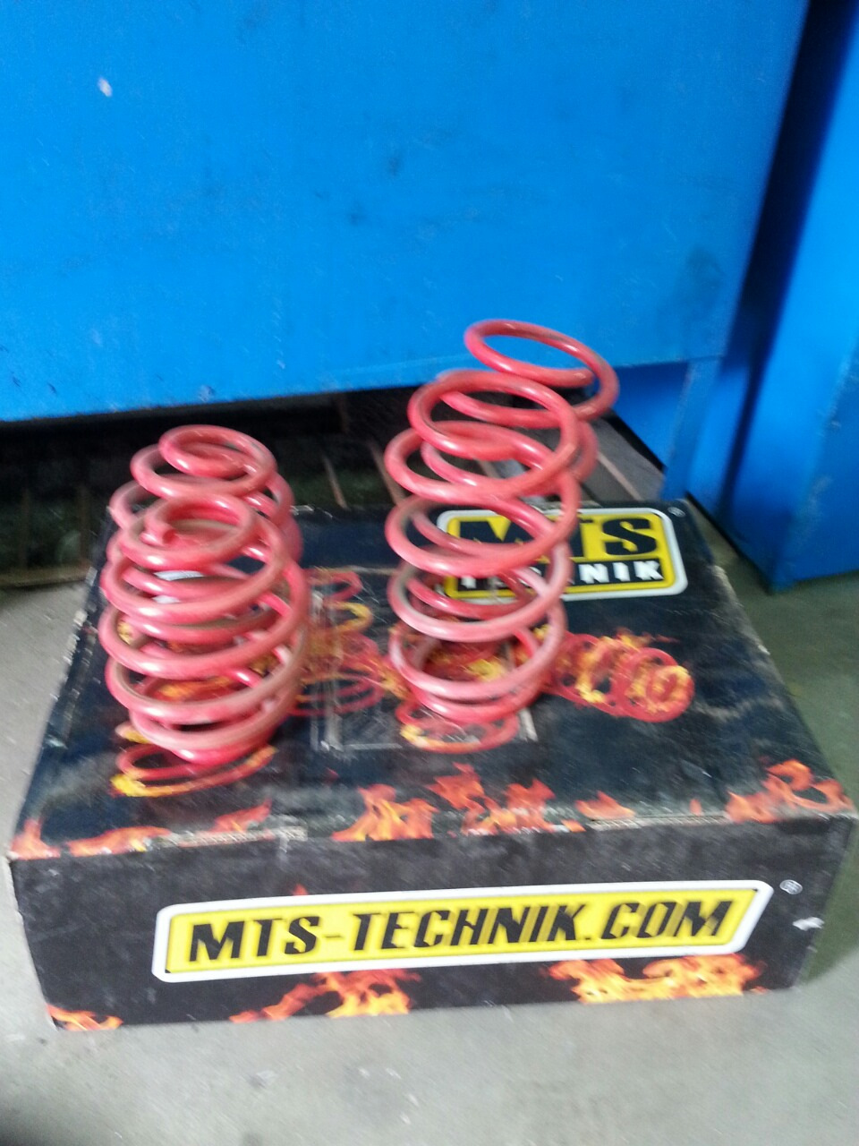 Продам пружини MTS-40 1