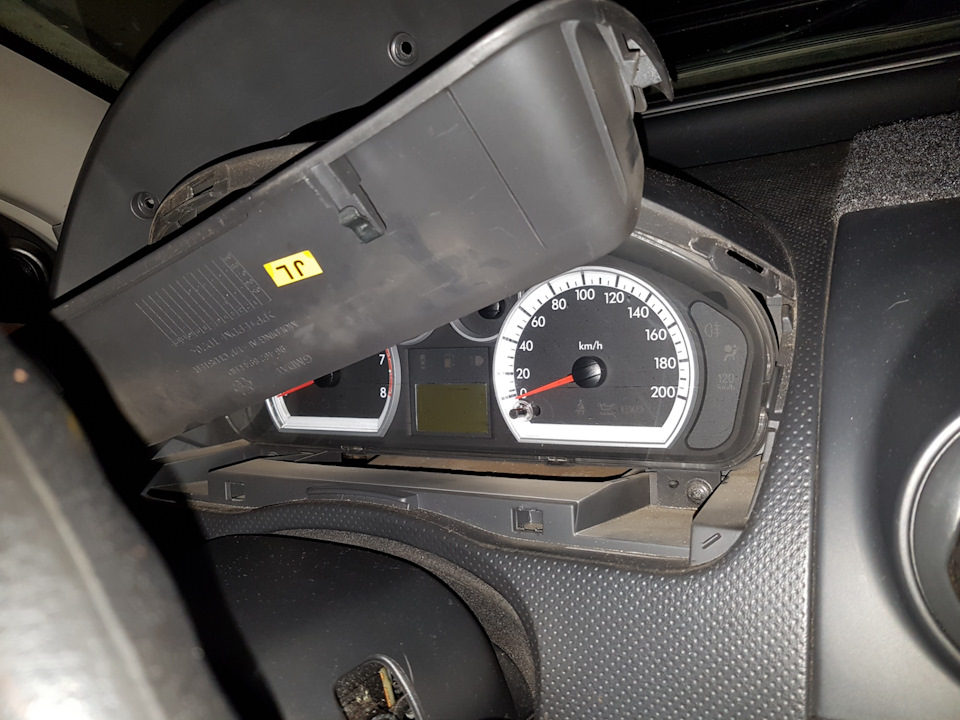 Нові шкали приладки від Transparent auto dials 4
