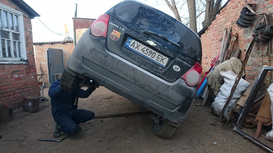 Прогорів глушник...
