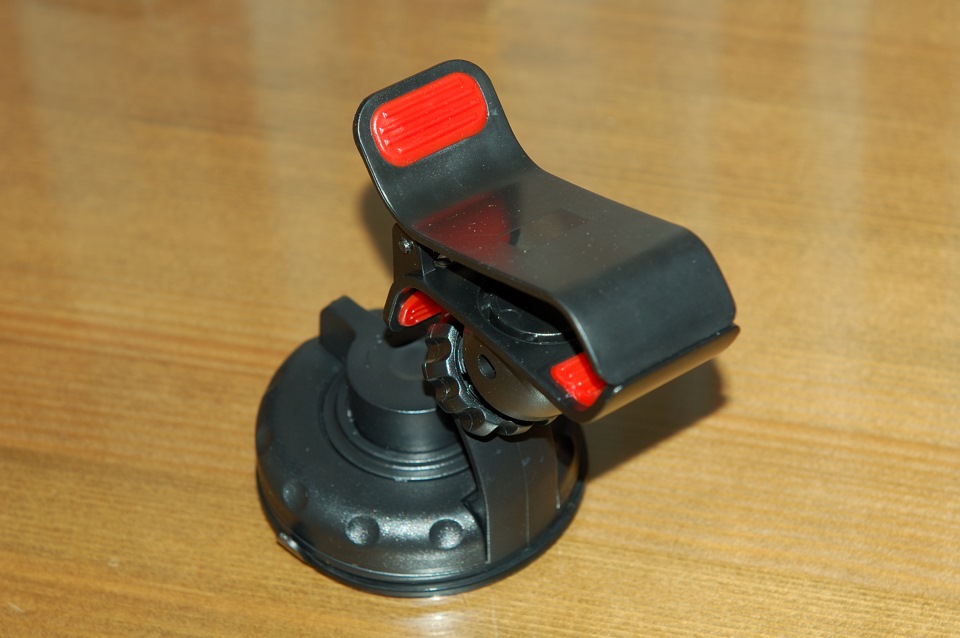 Поставив собі GPS утримувач :) 5