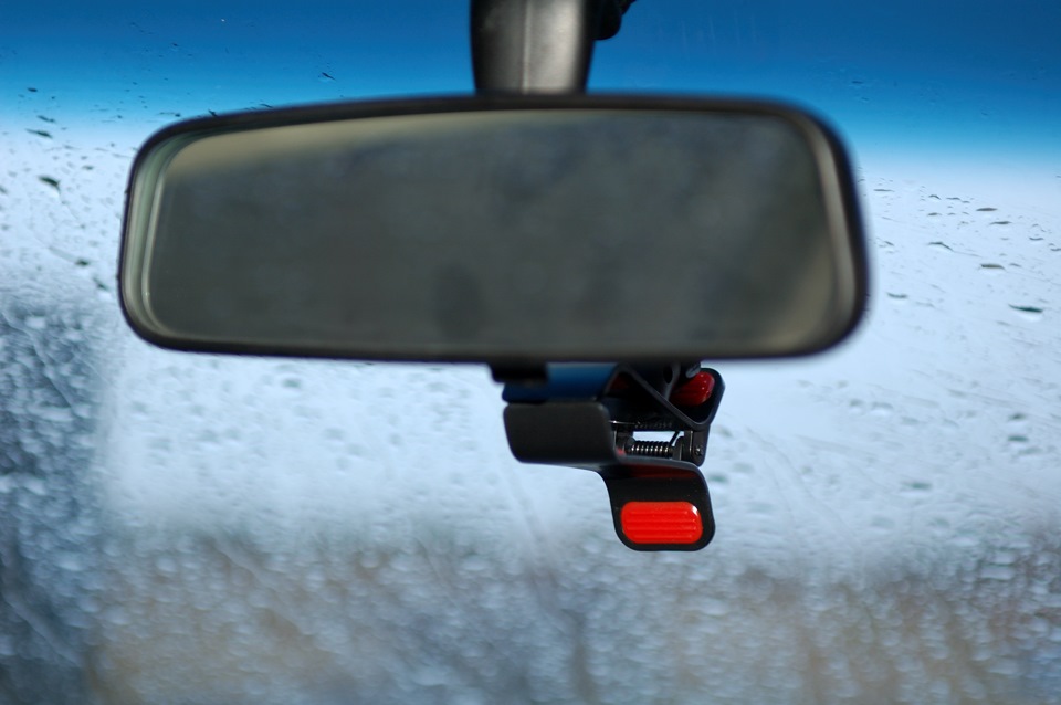 Поставив собі GPS утримувач :) 1