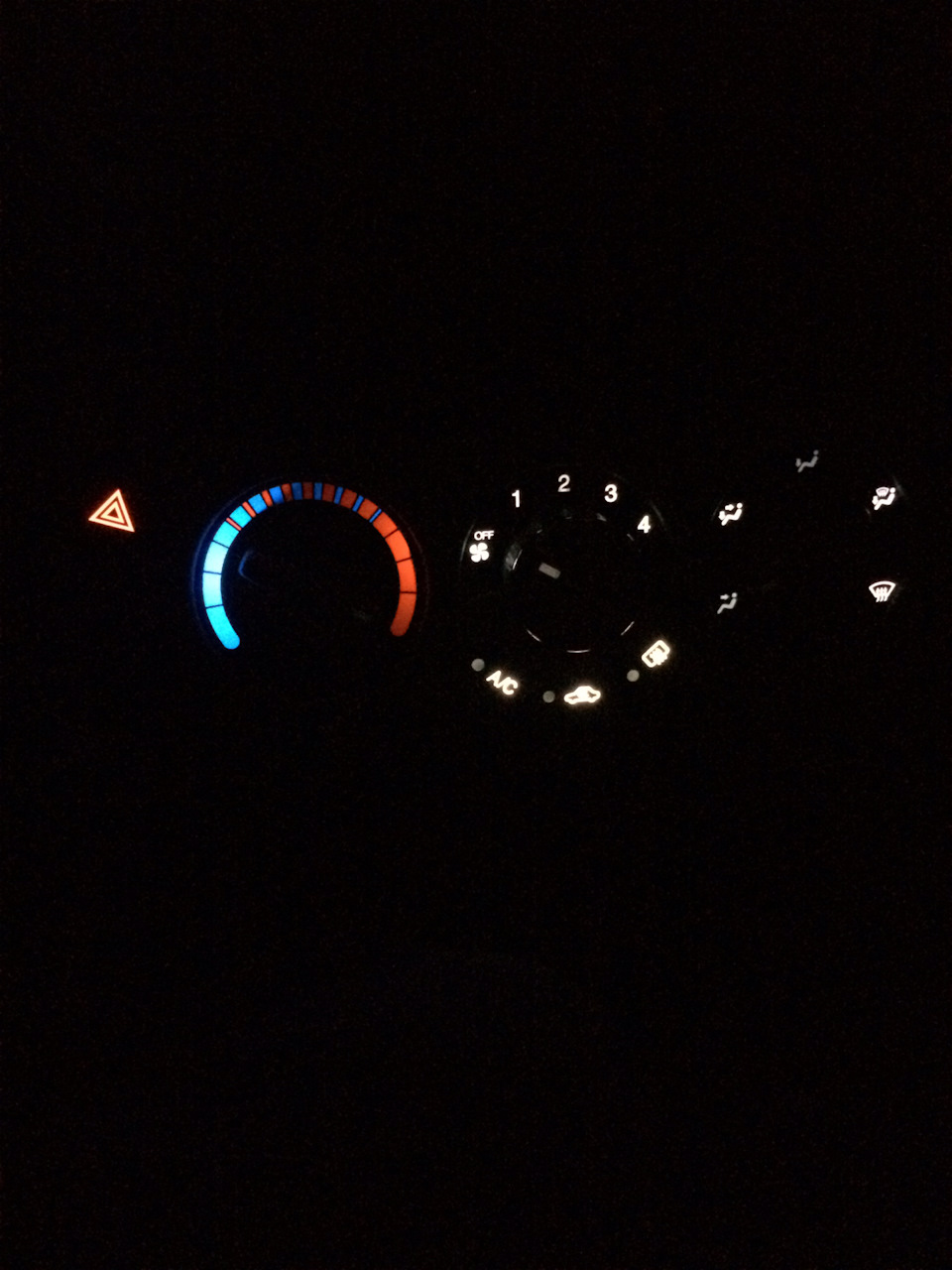 Пересвіт панелі пічки Авео т250 ч2 2