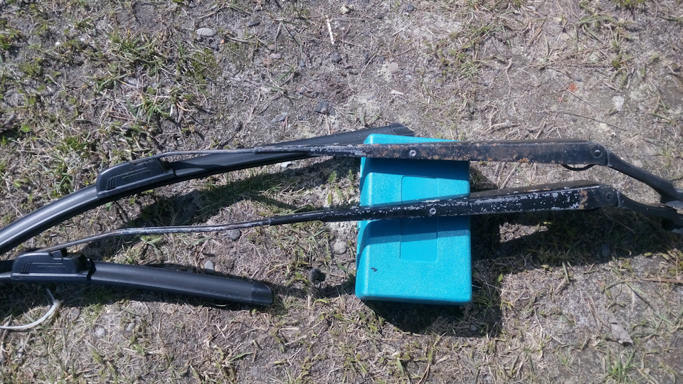 Обновив повідці. 1