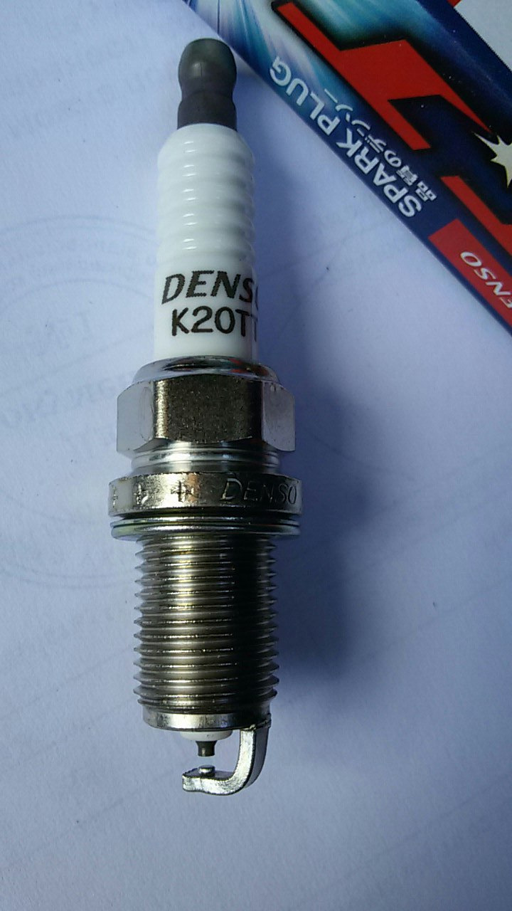 Зміна свічок на Denso Spark Plug K20TT 5
