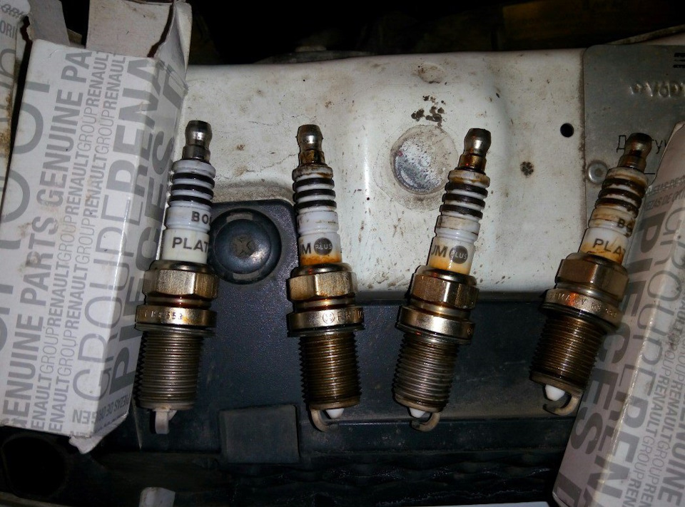 Зміна свічок на Denso Spark Plug K20TT 1