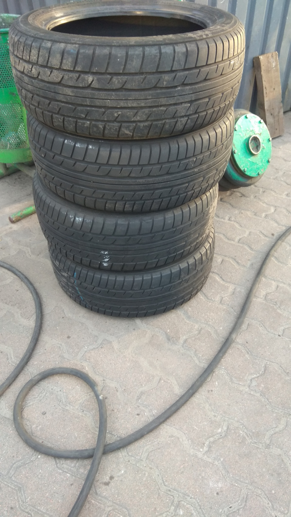 Yokohama Advan a11 205/50/R16 1