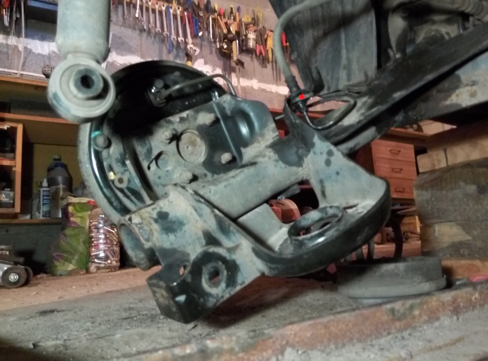 Заміна сайленблока задньої балки АВЕОТ-250 порада. 2