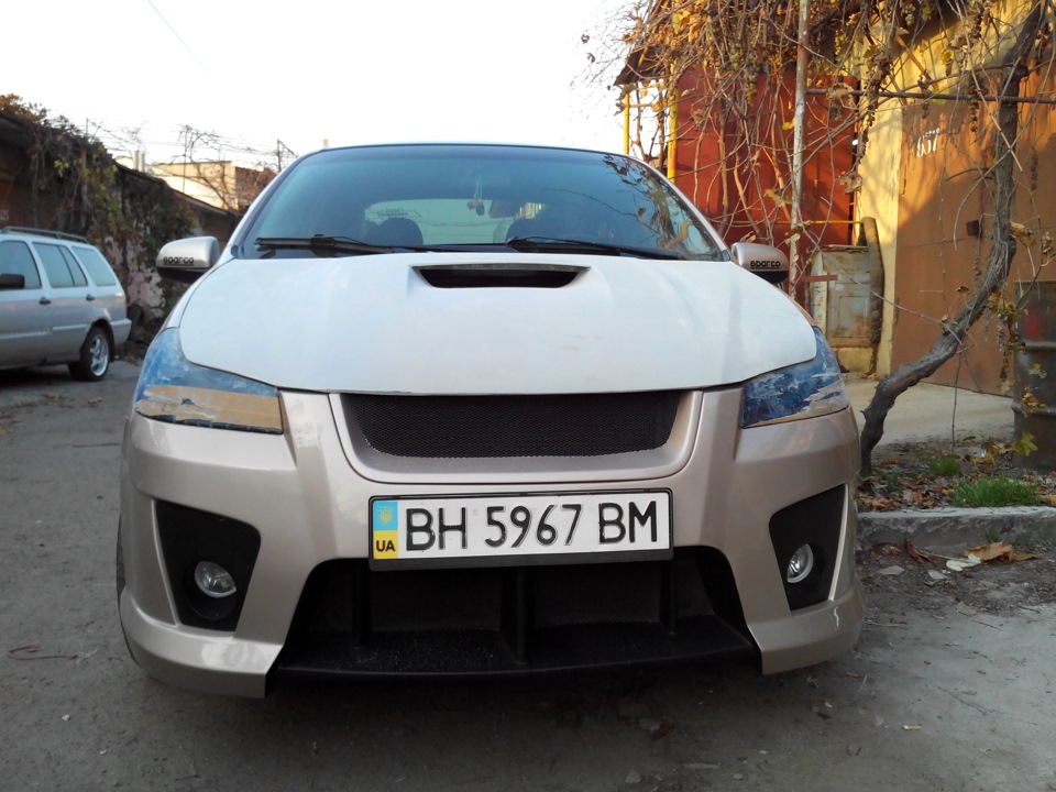 новий капот. 3