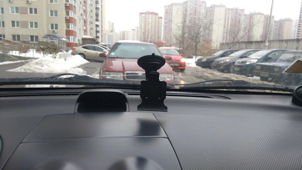 Тріщина на лобовому склі