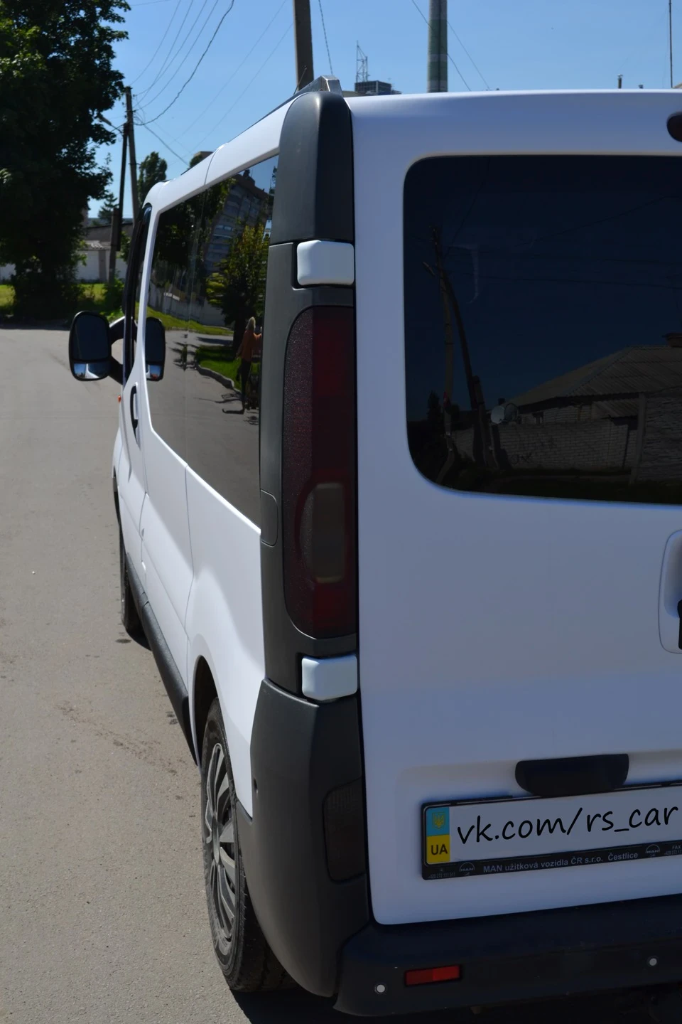 Opel Vivaro)