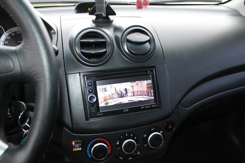Мультимедійний центр JVC KW-AV61BTEE. І інша музика. 1