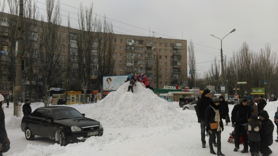 З наступаючим 2015 Новим Роком Товариші! 2