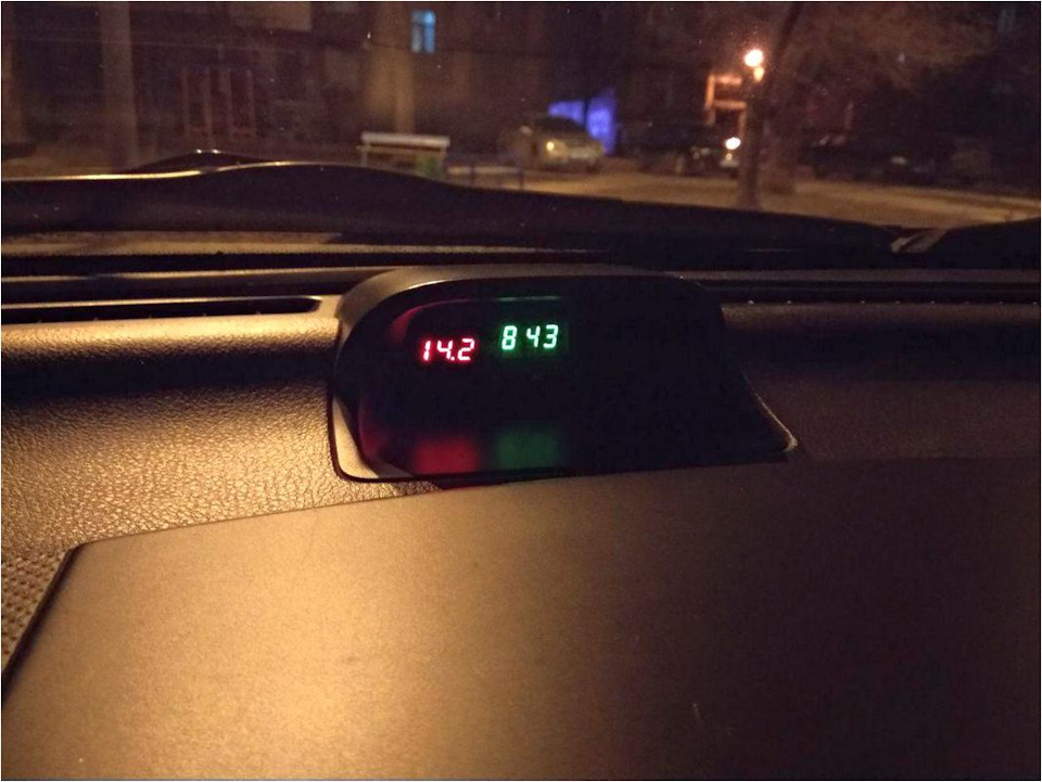 Вольтметр в годинник АВЕО Т250 1.5 2