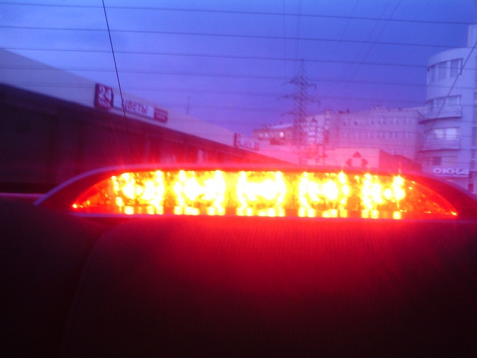 Світлодіоди в центральний стоп сигнал 4