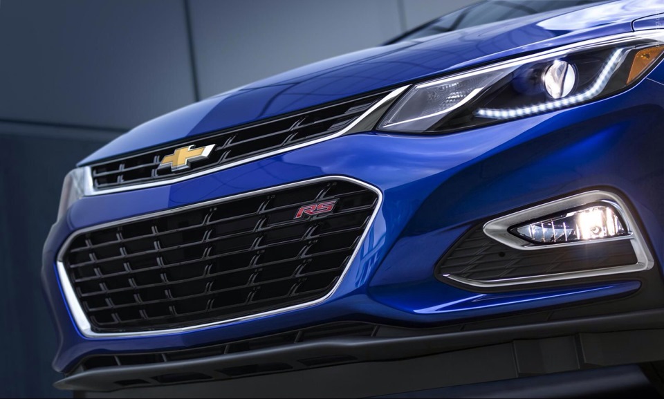 2016 Chevrolet Cruze - новий інтер'єр та екстер'єр 3