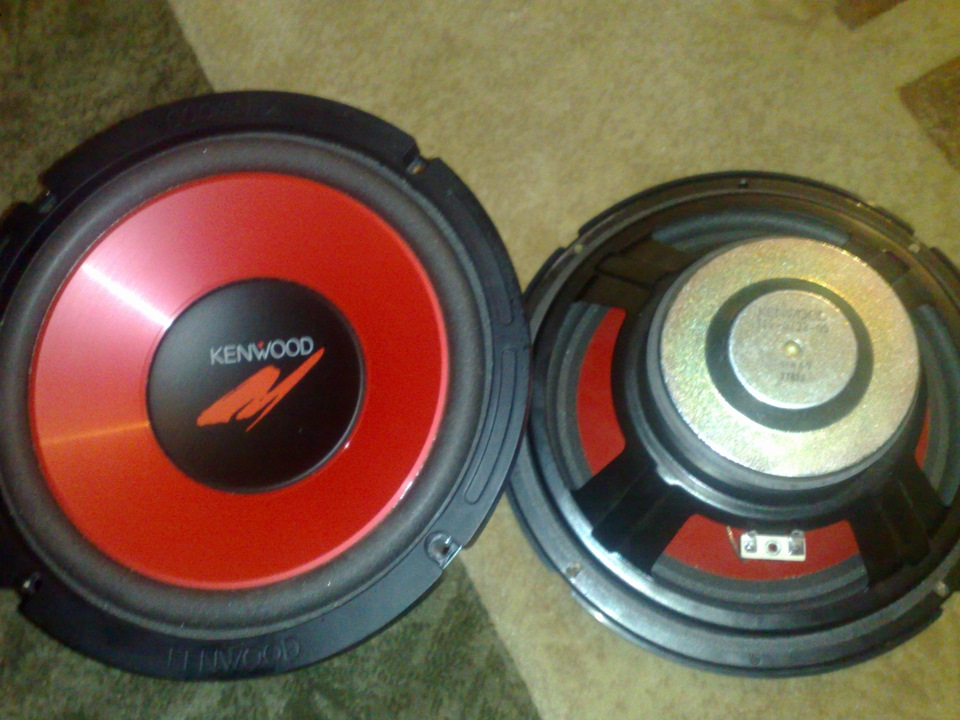 KENWOOD в задню полицю! 2