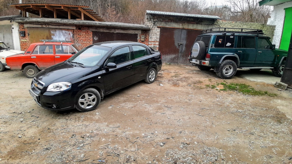 Пофарбував зимові тапки) 3