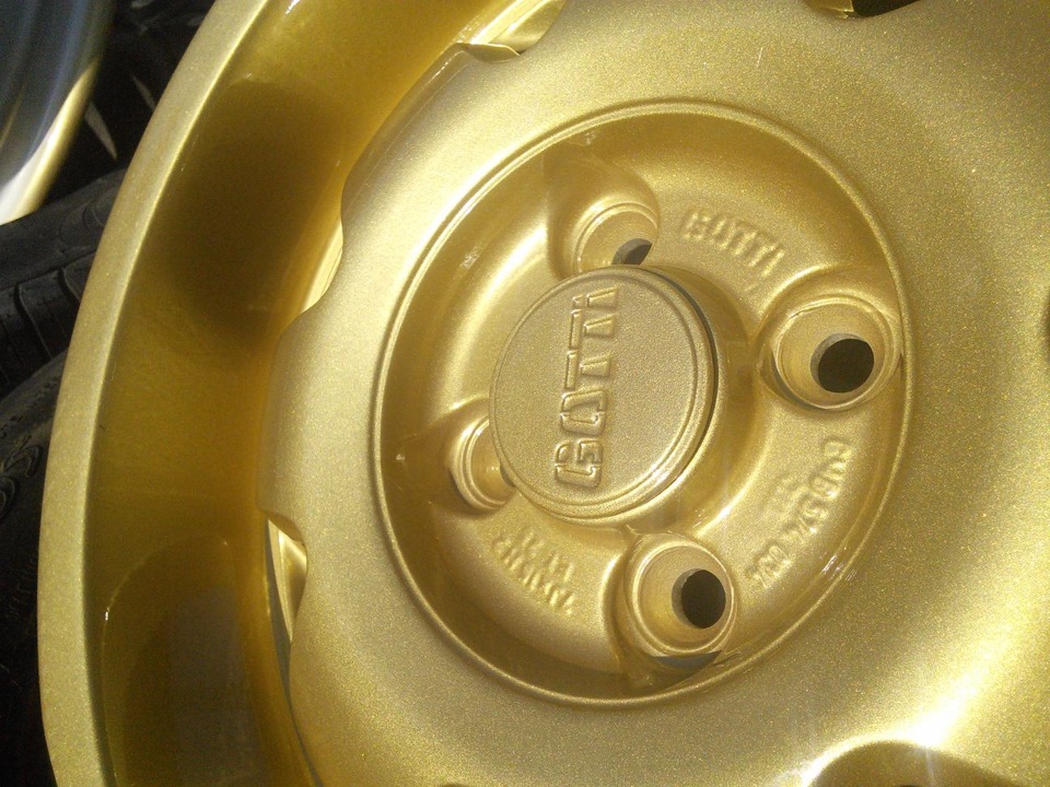 Диски Gotti r15 4х100 ET25 7J Ц.О.60мм. 3