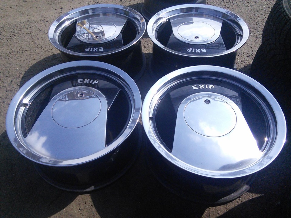 EXIP R15 4X100 7J ET25 2