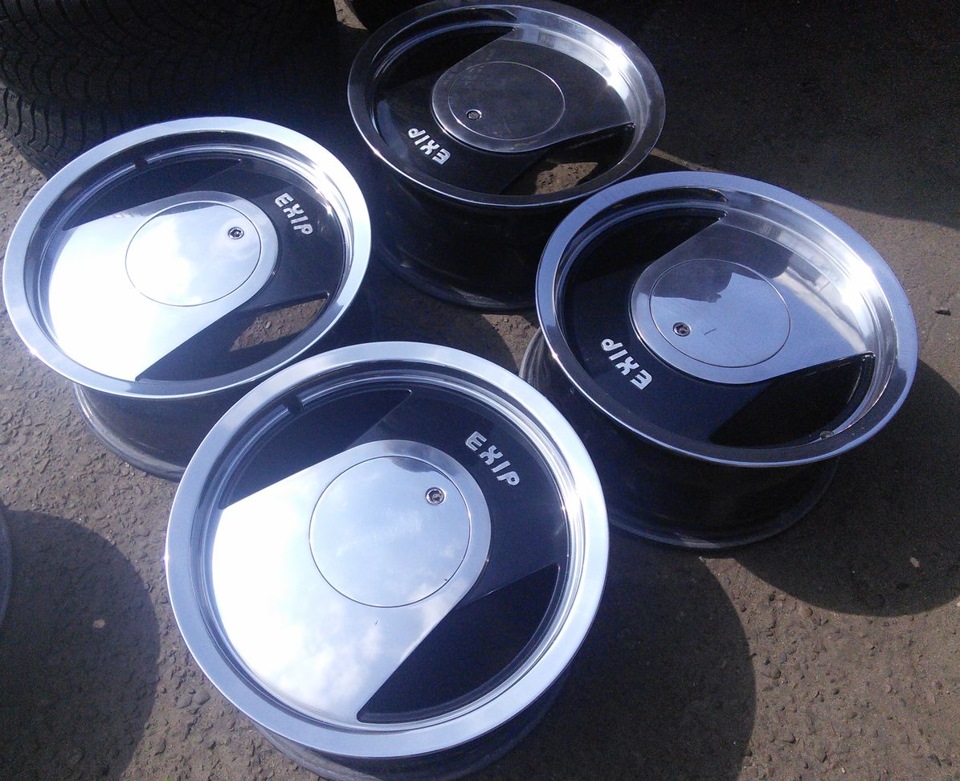 EXIP R15 4X100 7J ET25 1