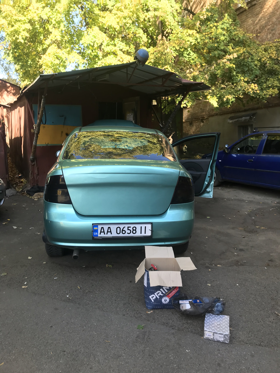 Обслужив 1