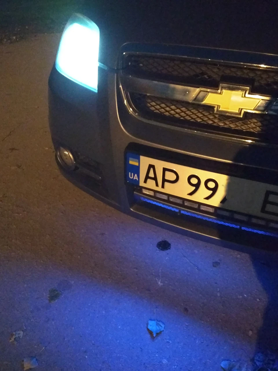 Після заміни антифризу, текти зі зливного отвору радіатора.Вирішено.