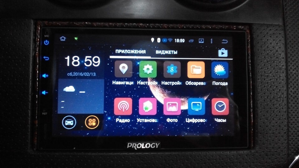 Головний пристрій Android 4.4.4 1