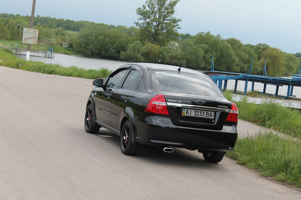 Значок у карбон. 4