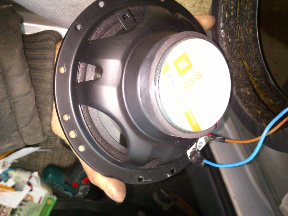 Установка 16.5см JBL cs-6 на фронт 3