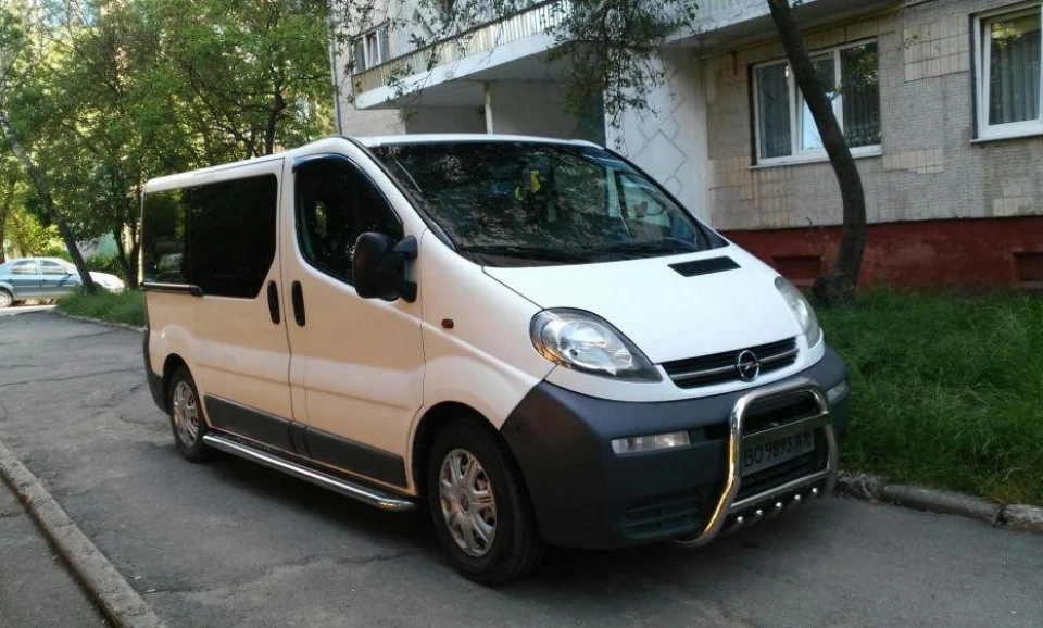 4-й місяць без авто ... Шукаю OPEL VIVARO