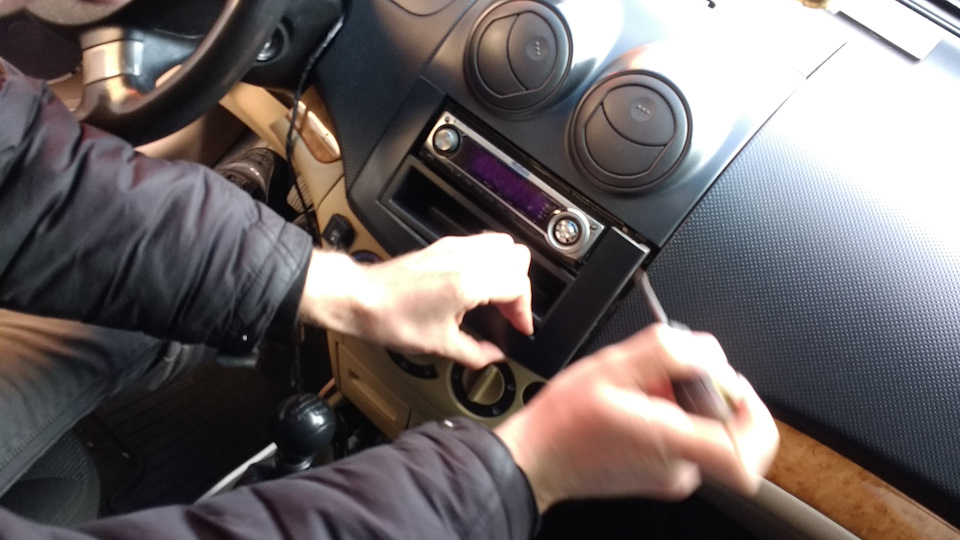 Пересвіт панелі обігрівача салону 4