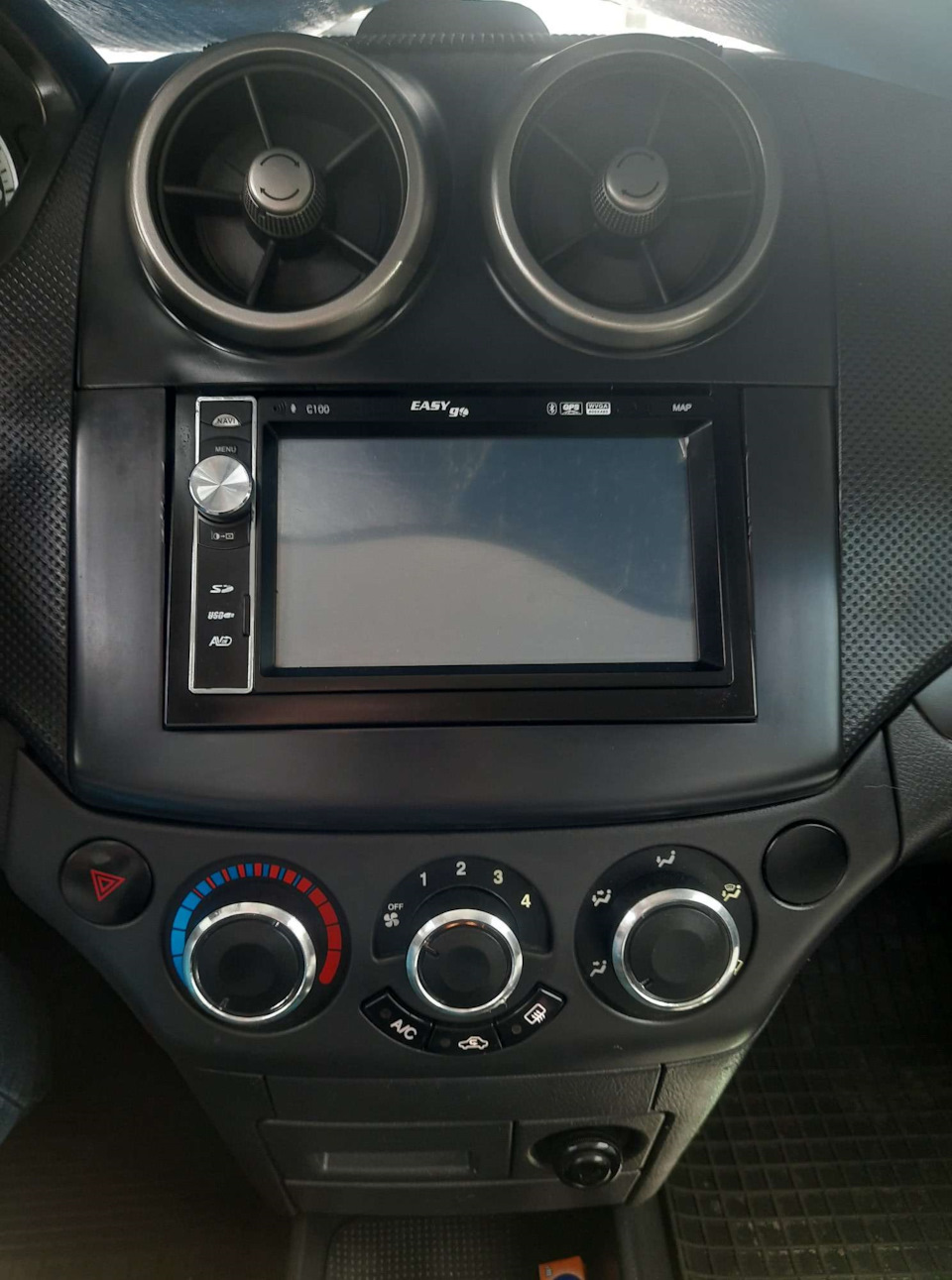 Заміна лампи в блоці обігрівача Авео Т250 1
