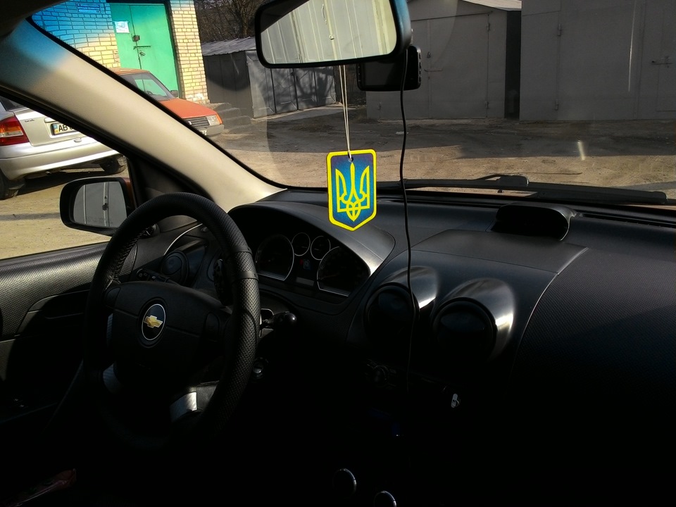 Трішки запаху патріотичності 1