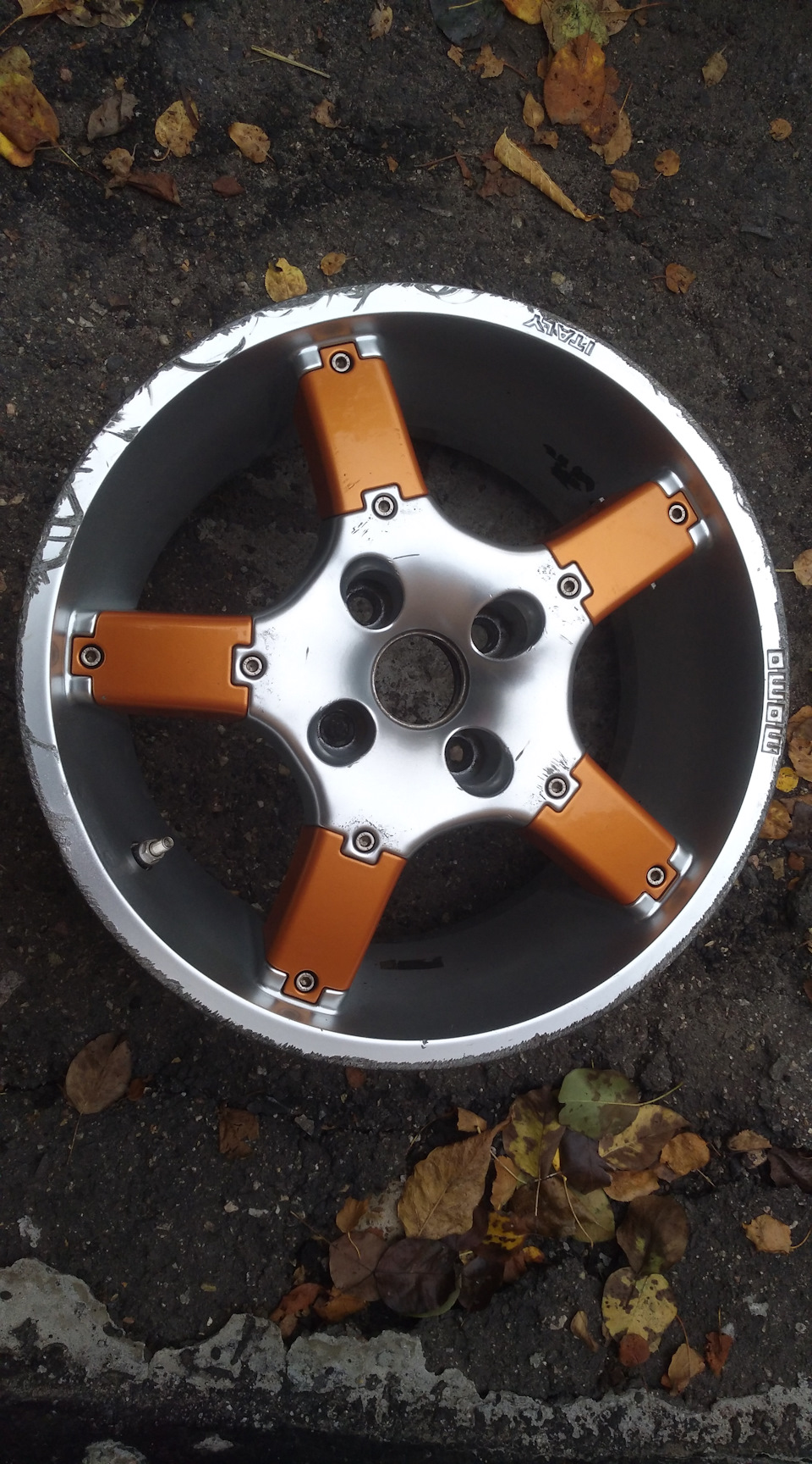MOMO tuner R15 4