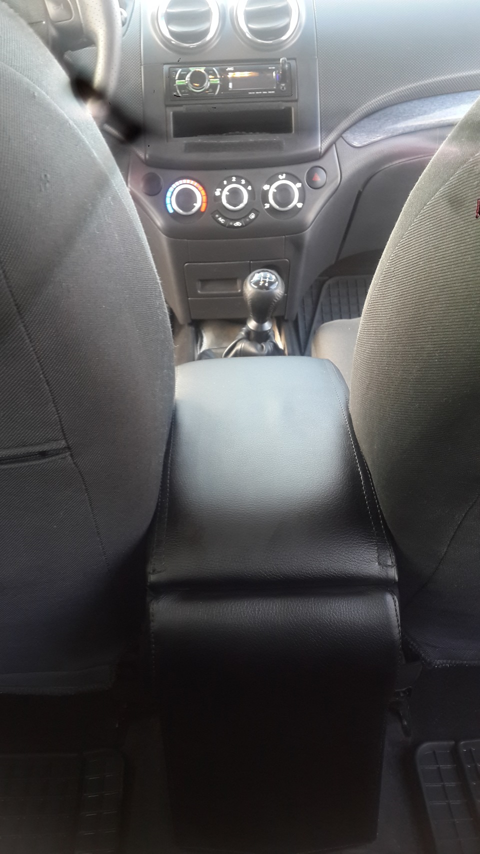 Підлокітник Armrest 5