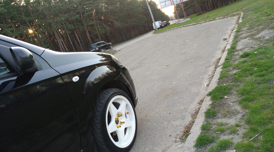 ПРОДАВ R16 4