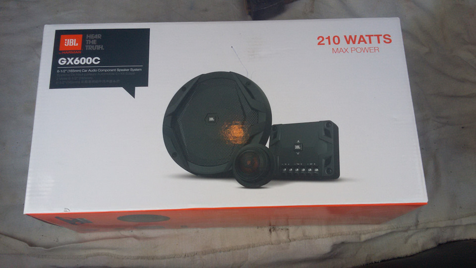 Акустика JBL GX600C год 1 2