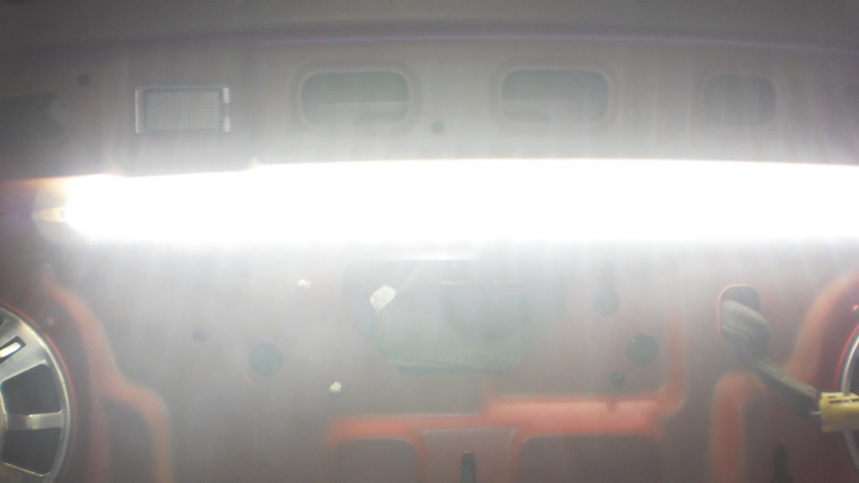 LED - Підсвічування богажника 4