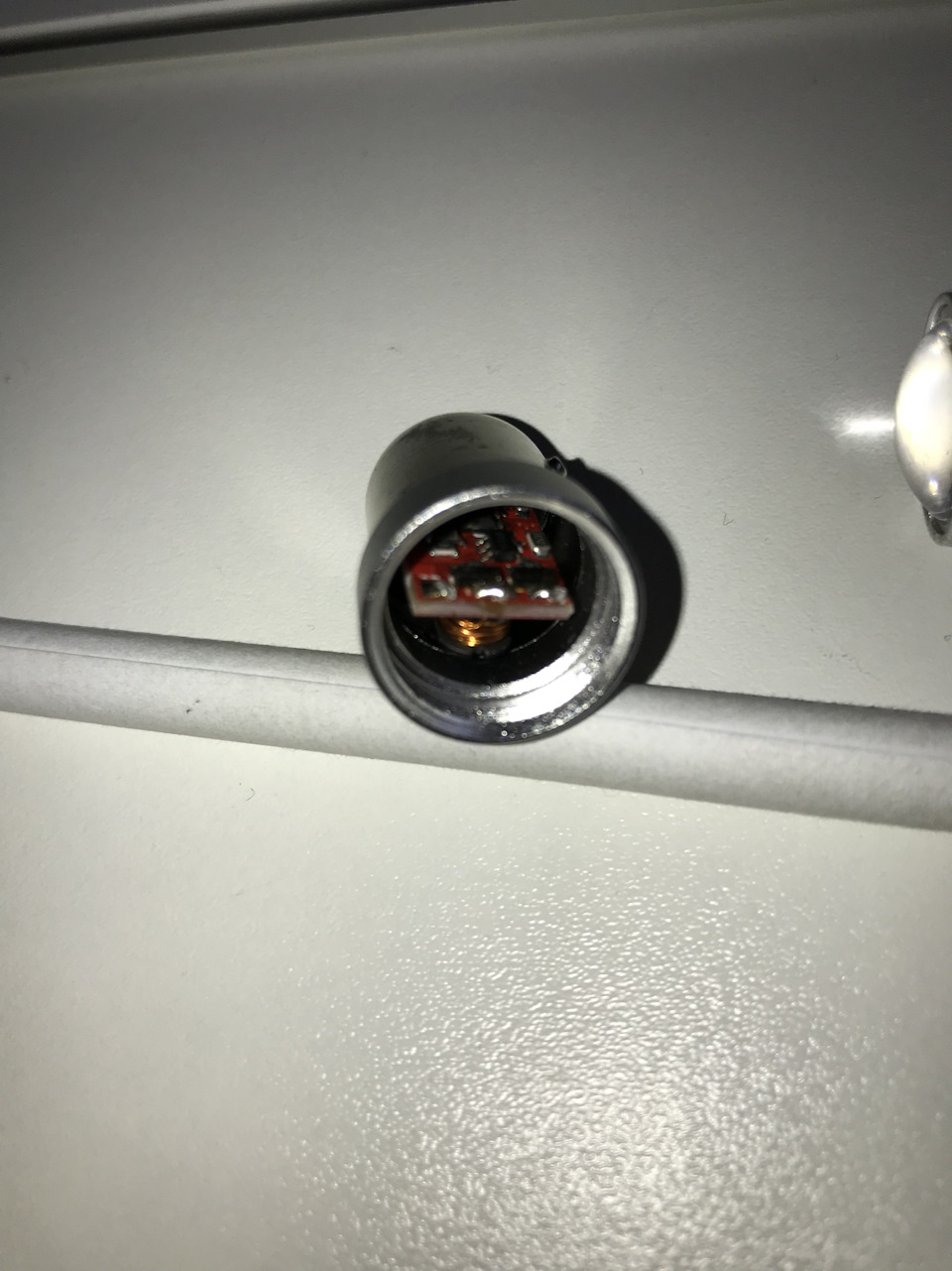 Розбірка Dual LED P21 5w Bay15d 2