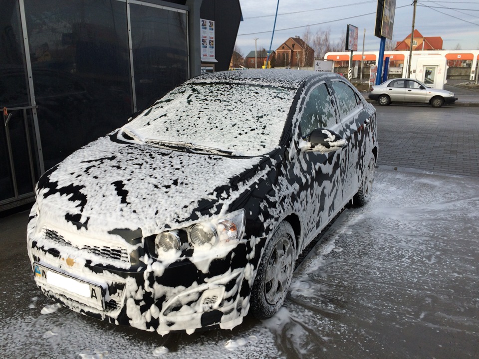 Самомийка2. Автомобільний комплекс мийок. Київ 3