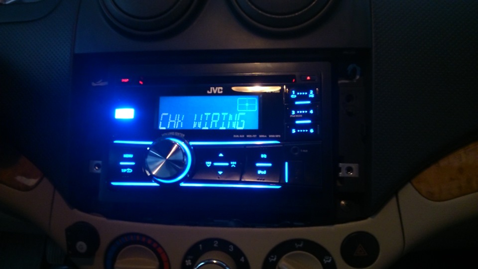 Нове ГУ - JVC KW-R500EYD 5