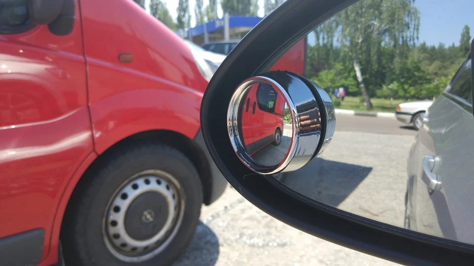 Додаткові дзеркала мертвої зони