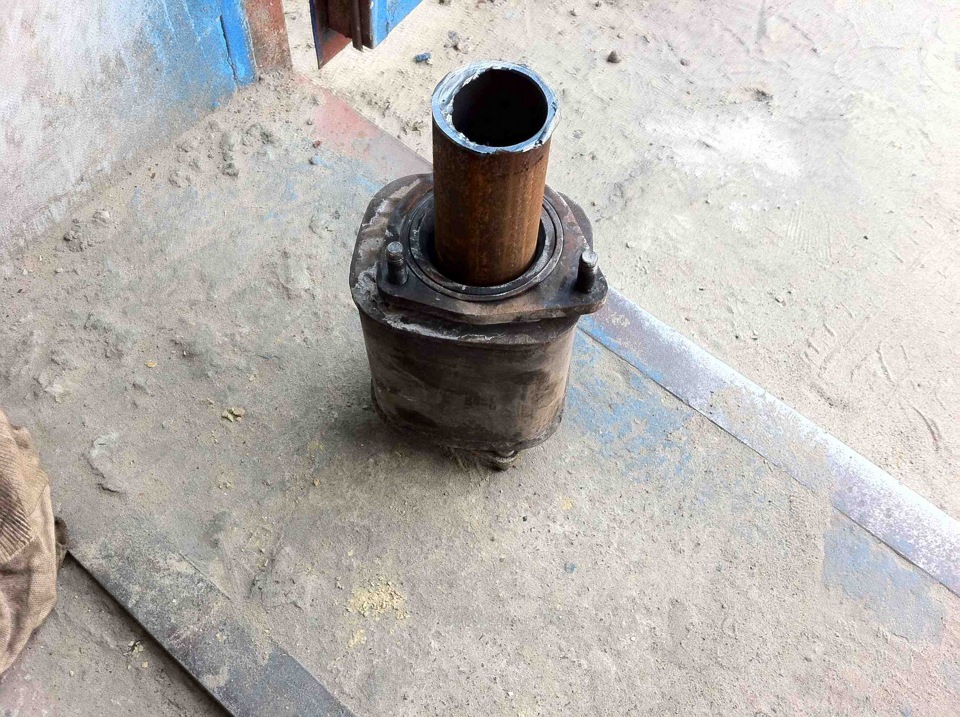 Вибиваємо каталізатор. 3