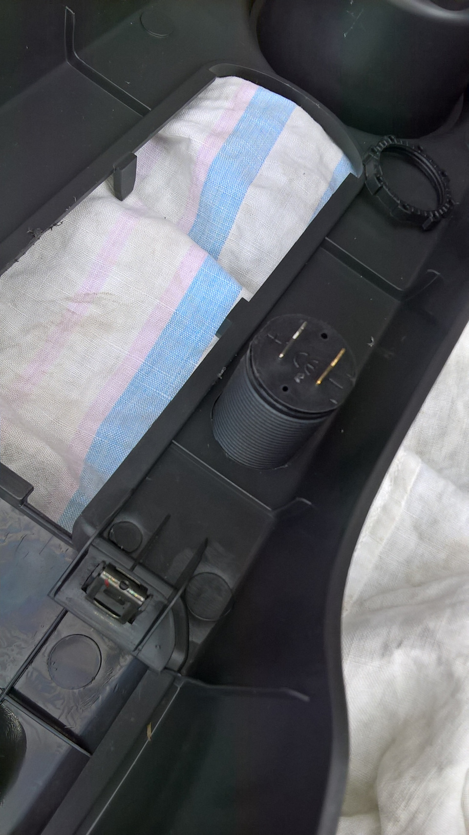 Usb в салоні Авео Т250 4