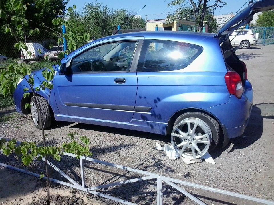R16 mazda 2 3