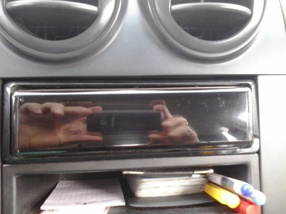 Sony cdx m670r 1