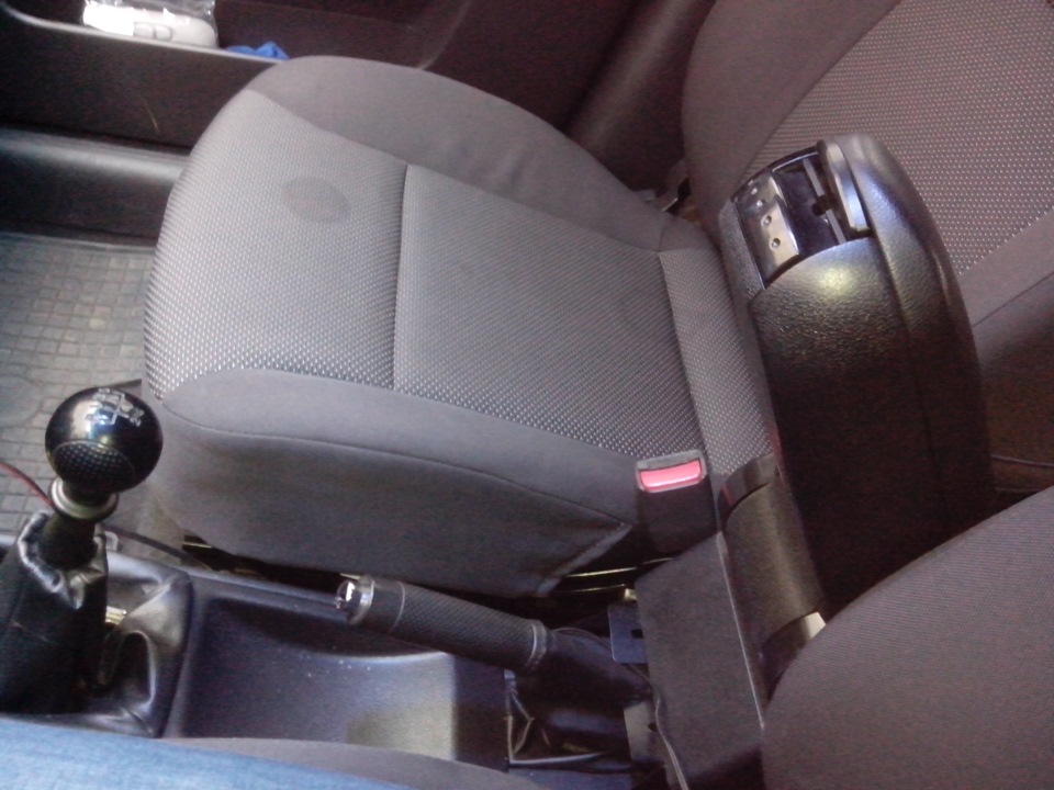 Прикупив підлокітник 2