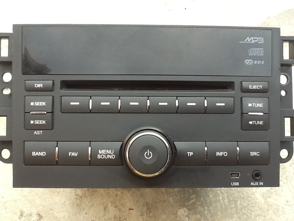 Автомагнітола з USB 1