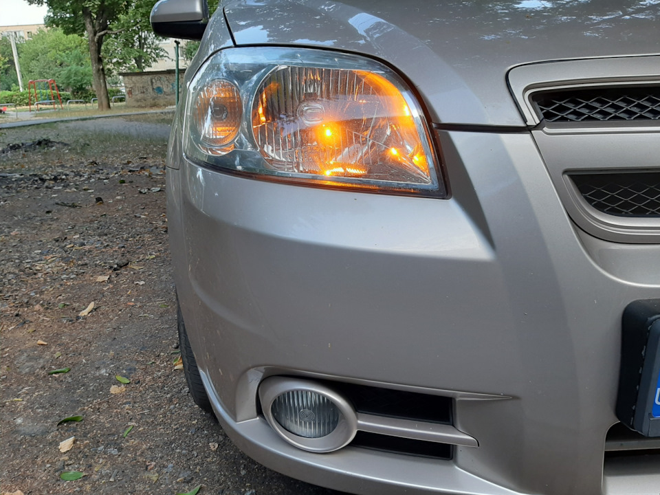 Жовті LED в габарити 2