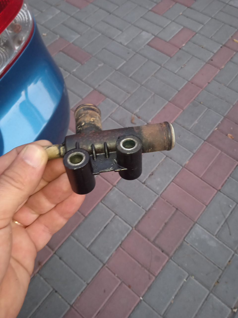 Трійник СО 4